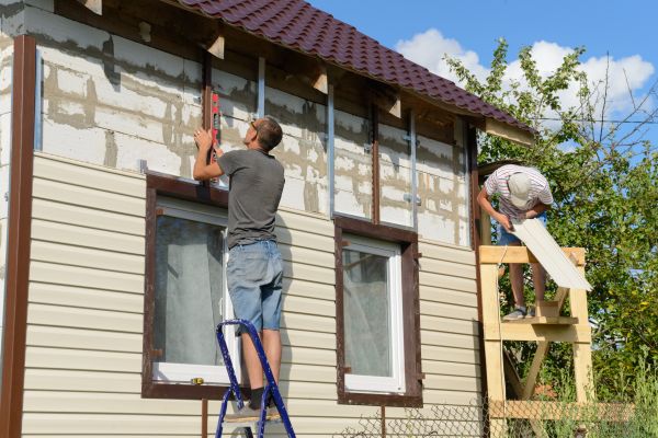 Cost of Handyman Siding Repair in Dover