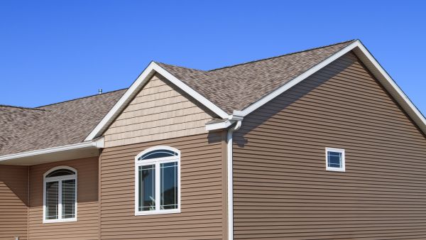 Cost of Residential Siding Service in Dover